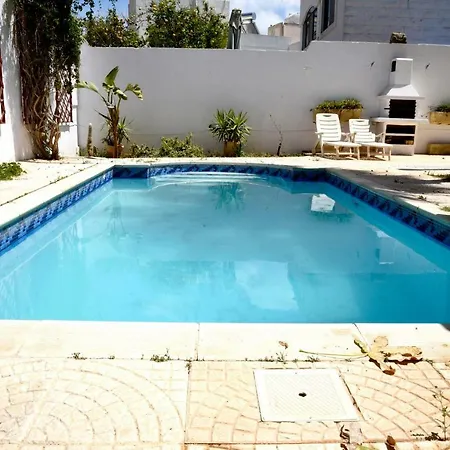 Luxury With Pool Semesterbostad